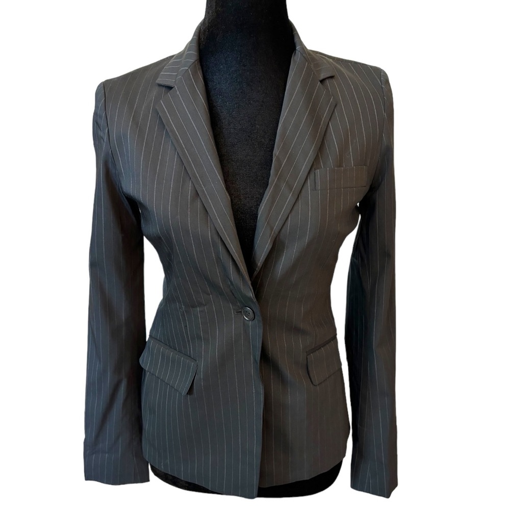Elie Tahari Pinstripe Career Jacket Size 2 - Picture 2 of 7